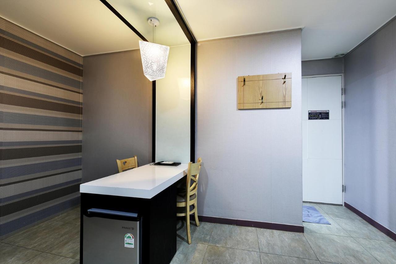 White Tourist Hotel Jeonju Luaran gambar