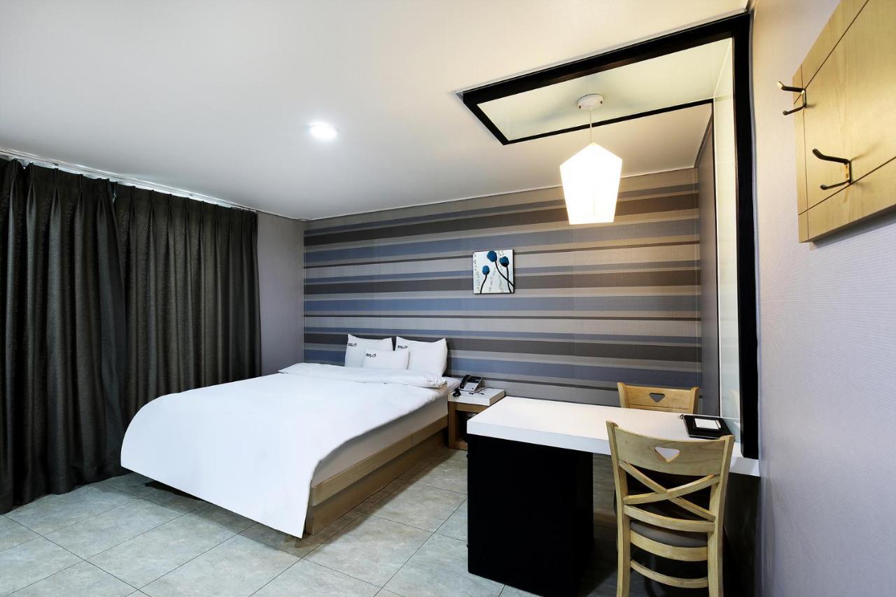 White Tourist Hotel Jeonju Luaran gambar