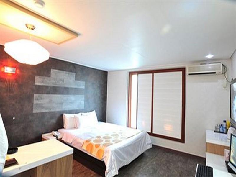 White Tourist Hotel Jeonju Luaran gambar
