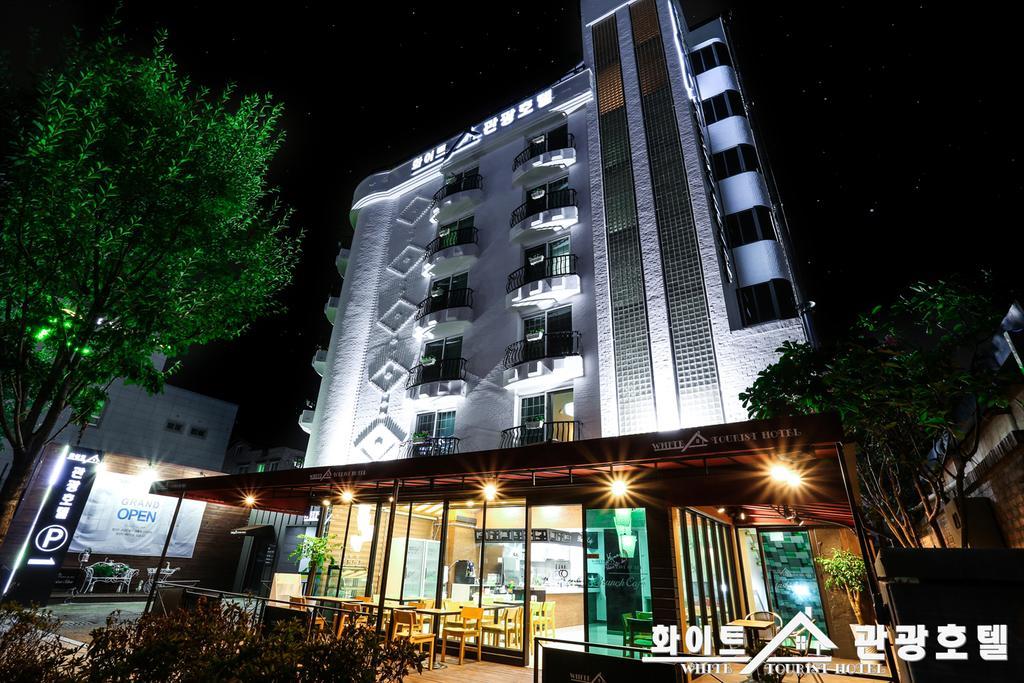 White Tourist Hotel Jeonju Luaran gambar